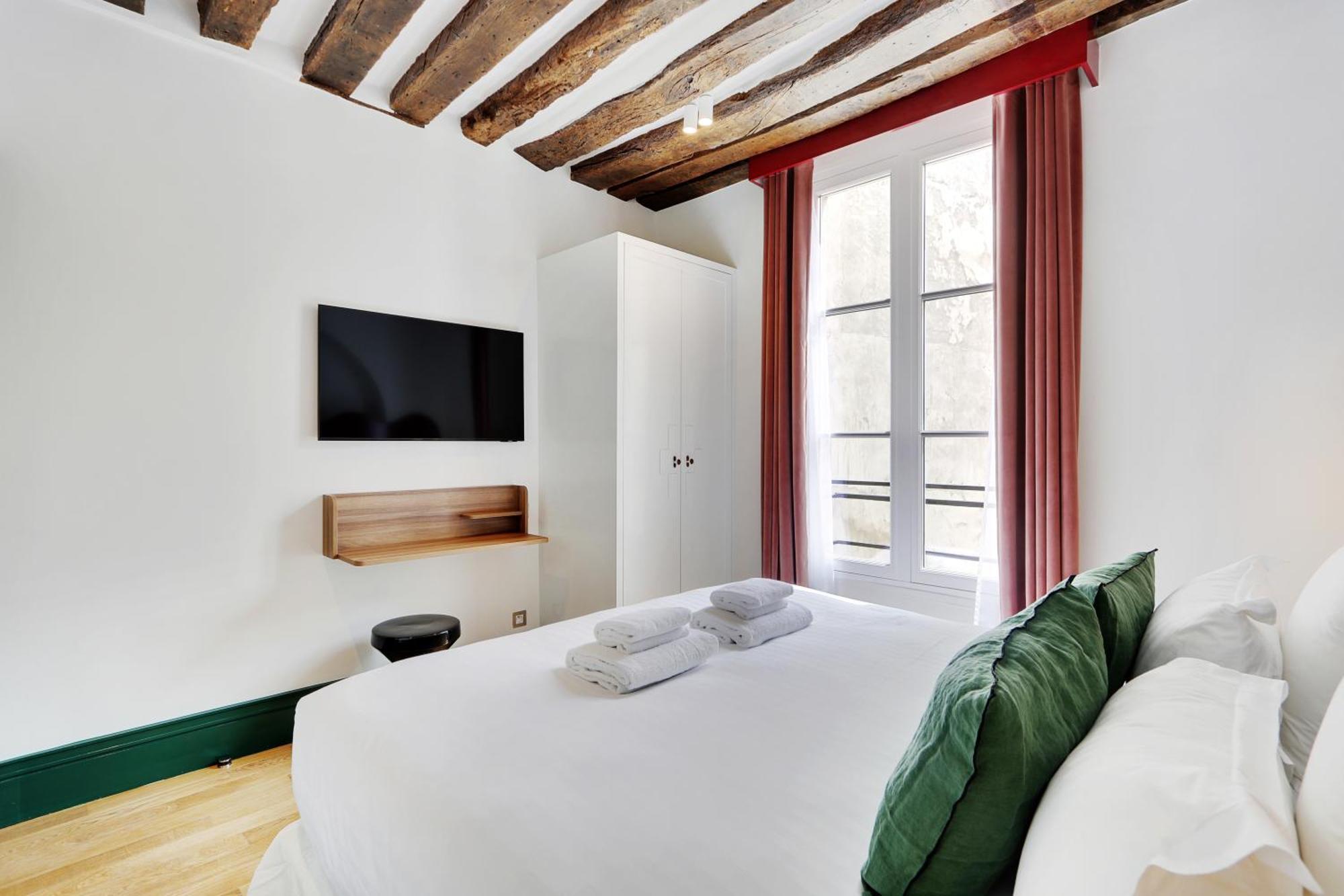 Paris Home Collection Serviced Apartments In Notre Dame - Rue Savoie Экстерьер фото